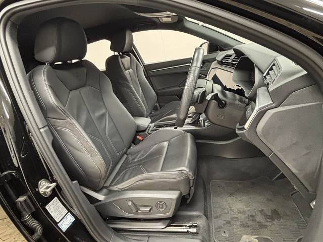 Q3 Sportback35 TDI quattro S line 内装他