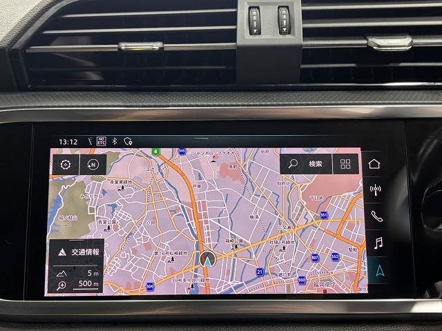 Q335 TDI quattro advanced 内装他