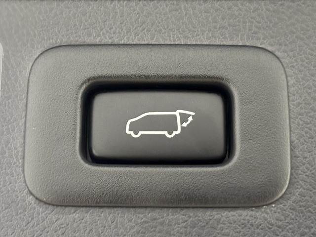 トヨタ ヴェルファイアの画像12