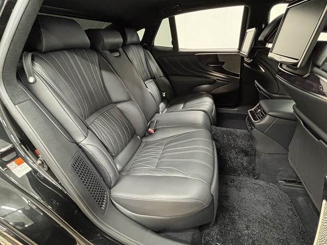 LSLS500h “EXECUTIVE” 内装他