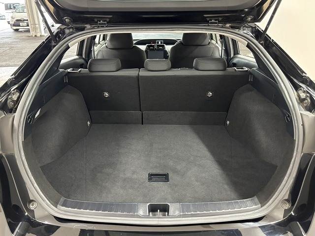 トヨタ プリウスの画像13