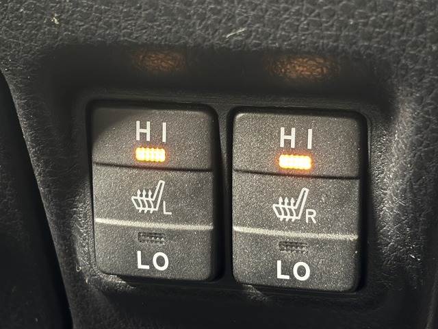 トヨタ ヴォクシーハイブリッドの画像9