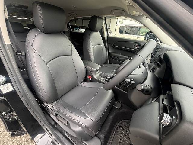 ホンダ ヴェゼルハイブリッドの画像5