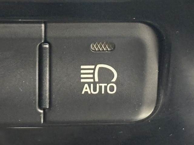 トヨタ プリウスの画像9