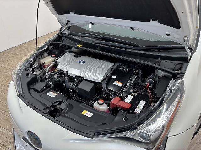 トヨタ プリウスの画像18