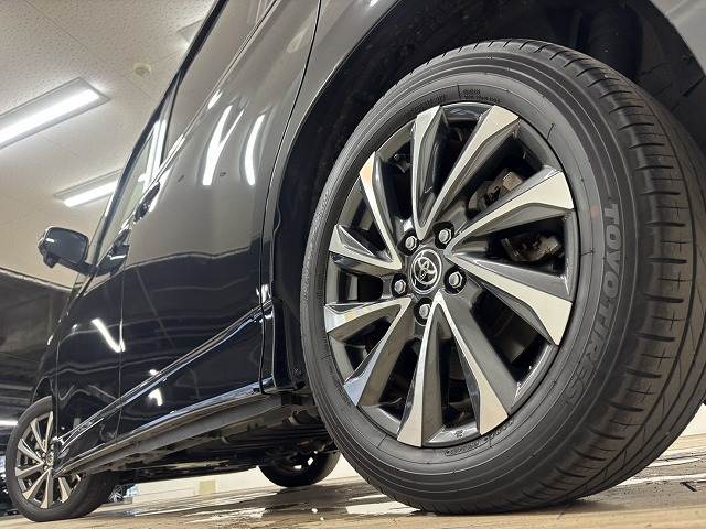トヨタ ヴォクシーの画像19