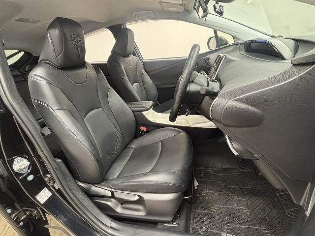 トヨタ プリウスの画像5