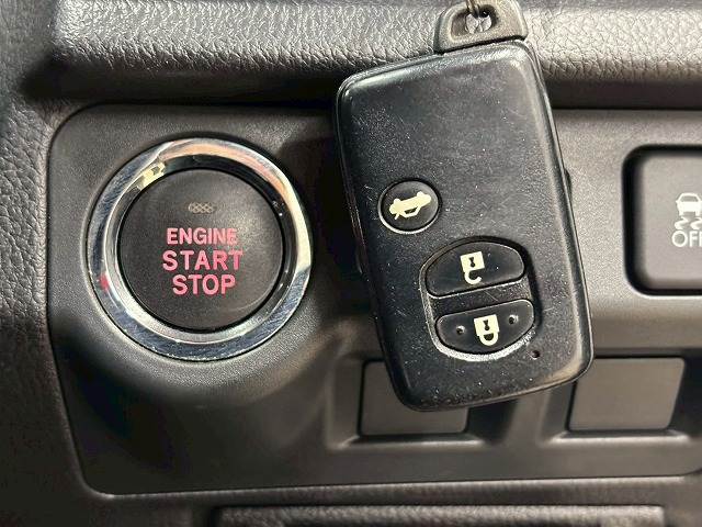 スバル フォレスターの画像12