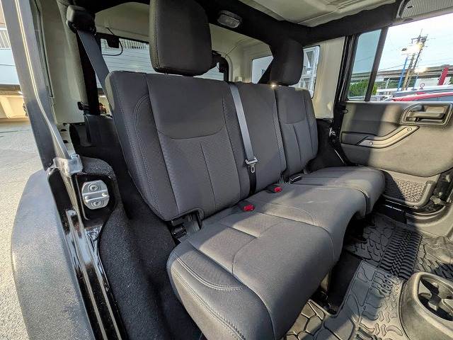 JEEP WRANGLERUnlimited Sport 内装他