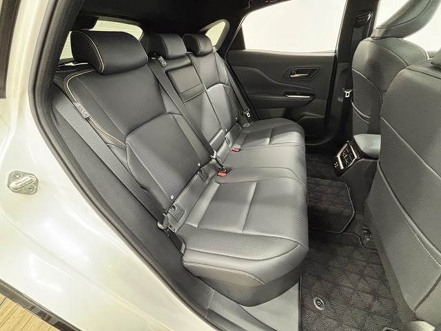 クラウンスポーツZ 内装他