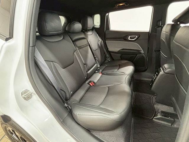 JEEP COMPASSLongitude 内装他