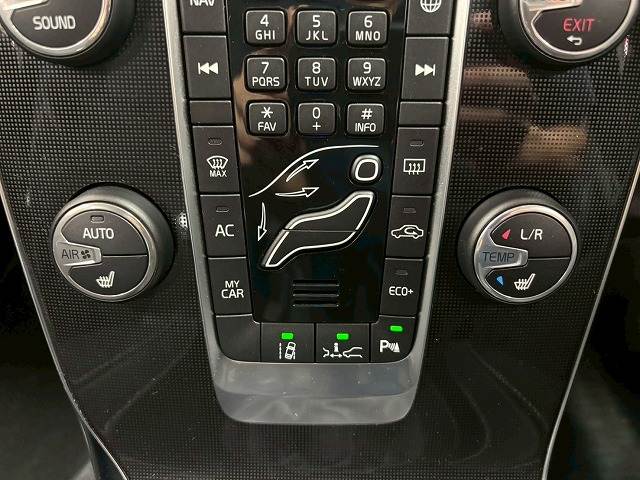 ボルボ V40の画像10