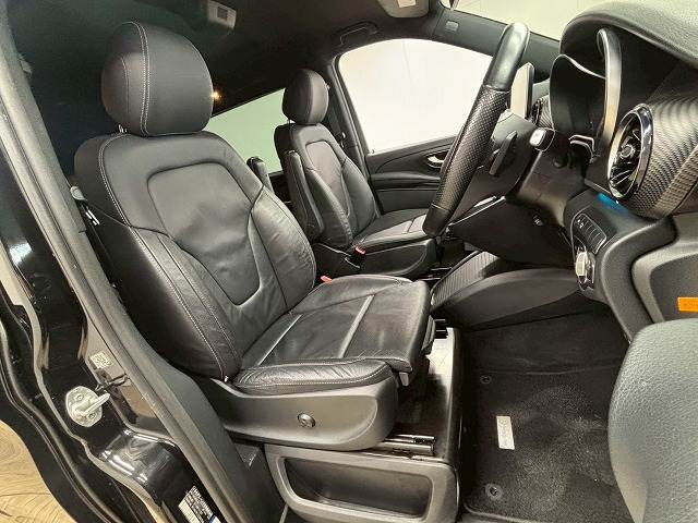 V-CLASSV220 d アバンギャルドロング AMGライン 内装他