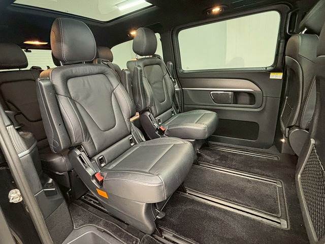 V-CLASSV220 d アバンギャルドロング AMGライン 内装他