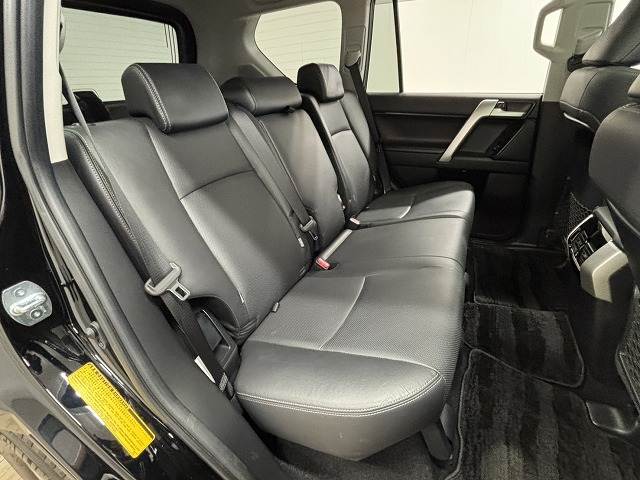 ランドクルーザープラドTX Lパッケージ 内装他