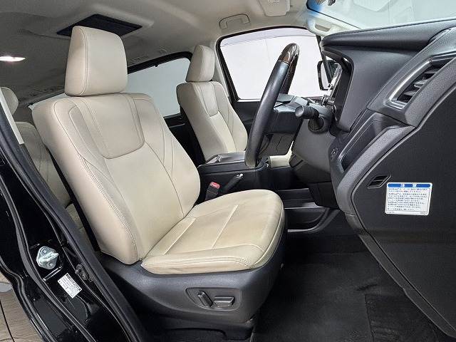 トヨタ グランエースの画像5