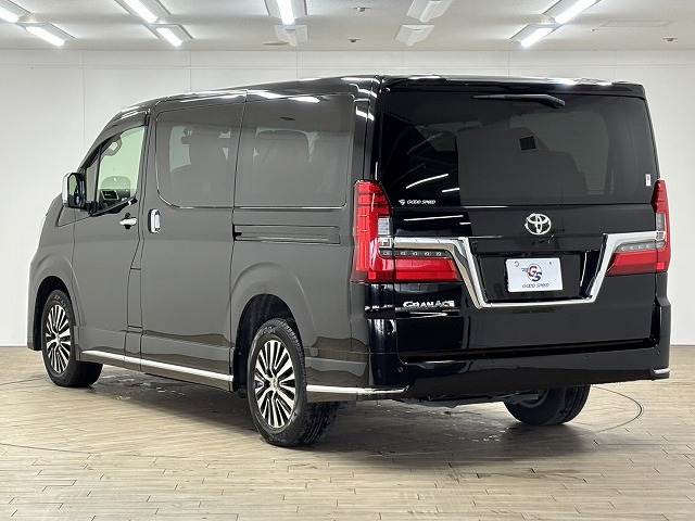 トヨタ グランエースの画像17