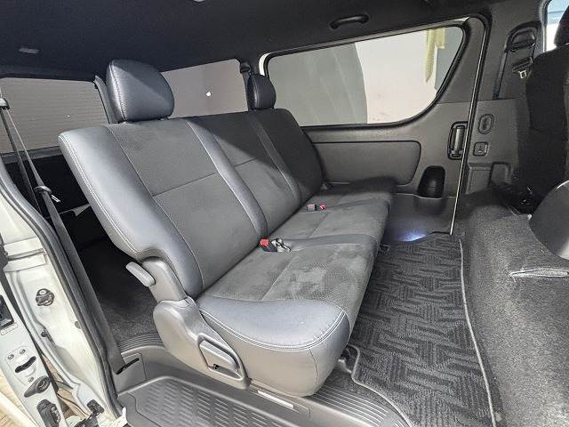 トヨタ ハイエースバンロングボディの画像6