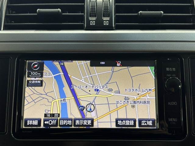 トヨタ ランドクルーザープラドの画像3