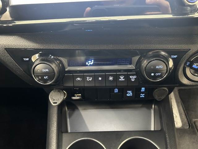 トヨタ ハイラックスの画像11