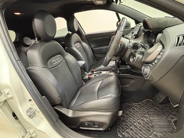 フィアット 500Xの画像5