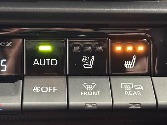 トヨタ クラウンスポーツの画像12