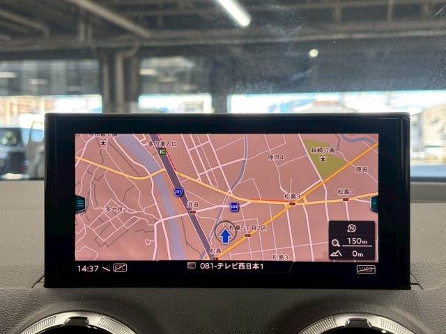 Q235 TFSI S line 内装他