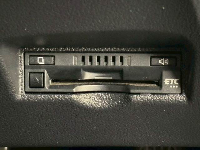 トヨタ プリウスの画像11