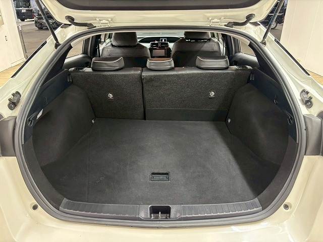 トヨタ プリウスの画像13