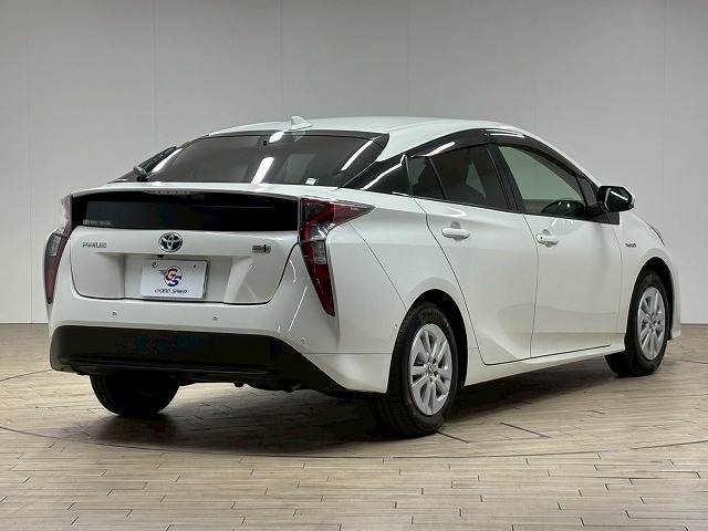 トヨタ プリウスの画像16