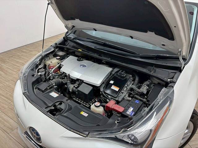 トヨタ プリウスの画像18