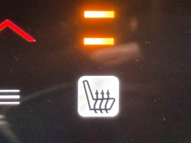 ホンダ ヴェゼルハイブリッドの画像8