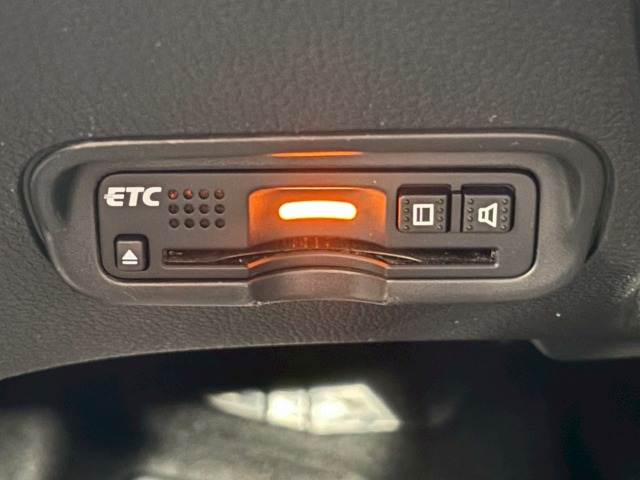 ホンダ ヴェゼルハイブリッドの画像10