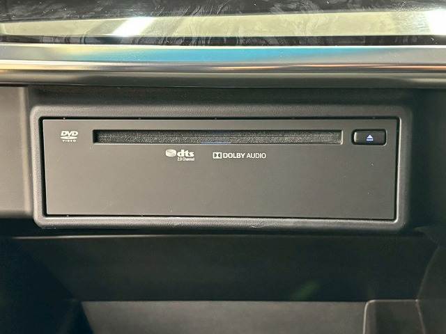 トヨタ アルファードの画像9