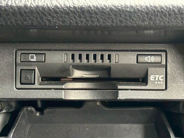 トヨタ ヴォクシーの画像11