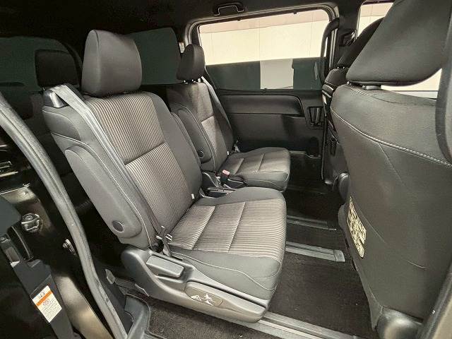 ヴォクシーZS 内装他