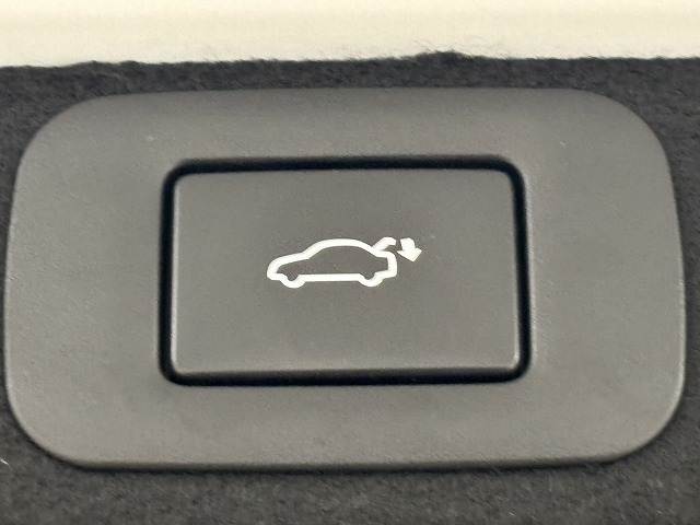 トヨタ クラウンクロスオーバーの画像11