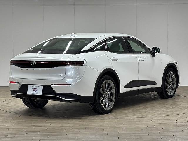 トヨタ クラウンクロスオーバーの画像16