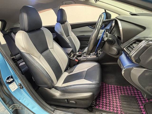 XVハイブリッド Advance 内装他