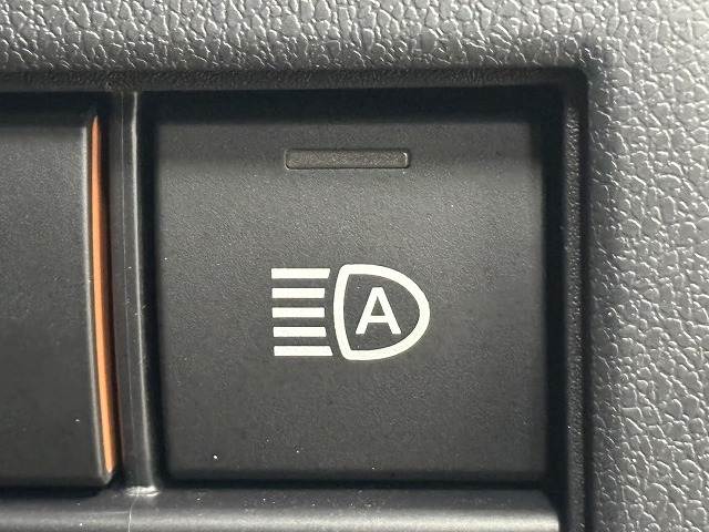 トヨタ アルファードハイブリッドの画像11