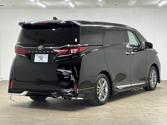 トヨタ アルファードハイブリッドの画像16