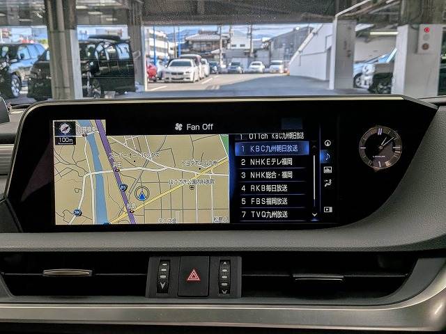 ESES300h “F SPORT” 内装他