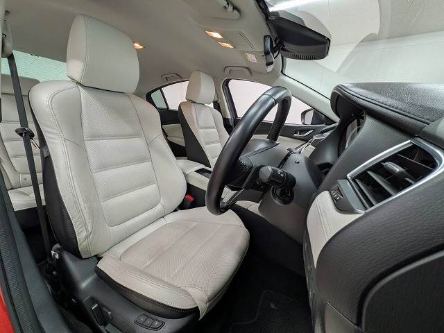 アテンザセダンXD L Package 内装他