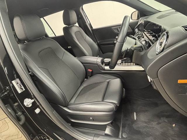 GLB-CLASSGLB 200d 4MATIC 内装他