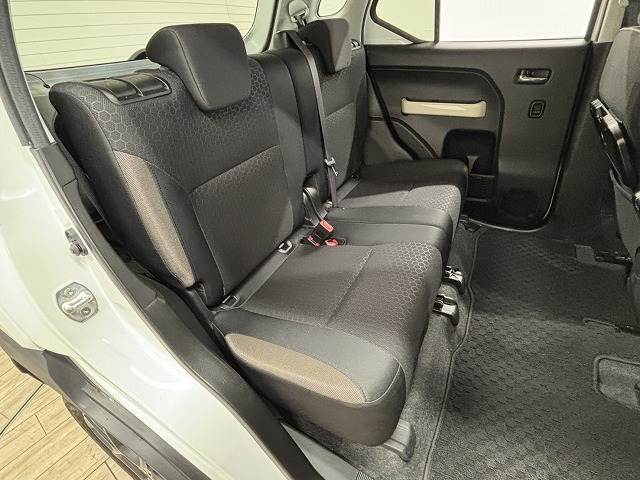 クロスビーHYBRID MZ 内装他