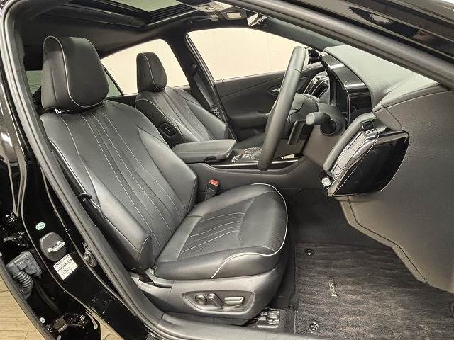 クラウンハイブリッドRS Advance 内装他