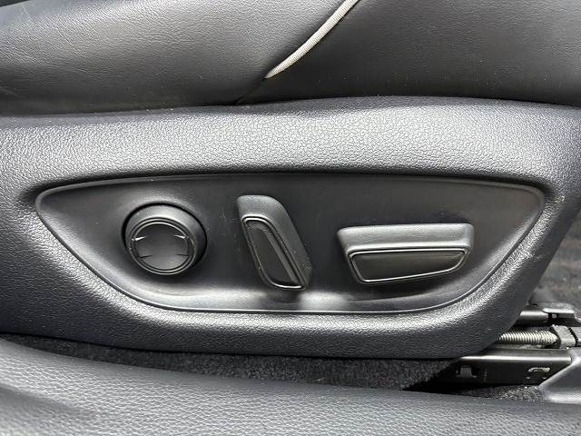 トヨタ クラウンハイブリッドの画像10