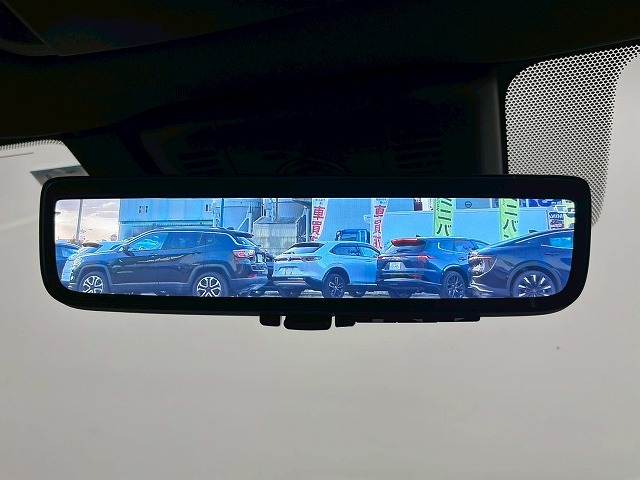 クラウンクロスオーバーG “Advanced・Leather Package” 内装他