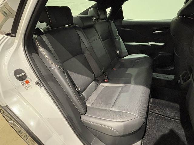 トヨタ クラウンクロスオーバーの画像10