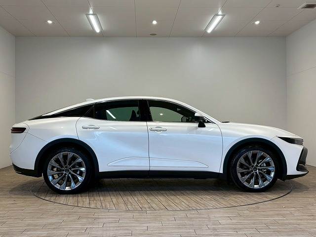 トヨタ クラウンクロスオーバーの画像14